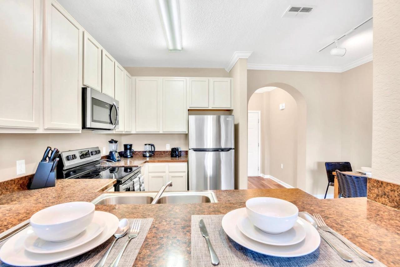 2Br Condo - W Hot Tub & Pool - Near Disney Orlando Bagian luar foto