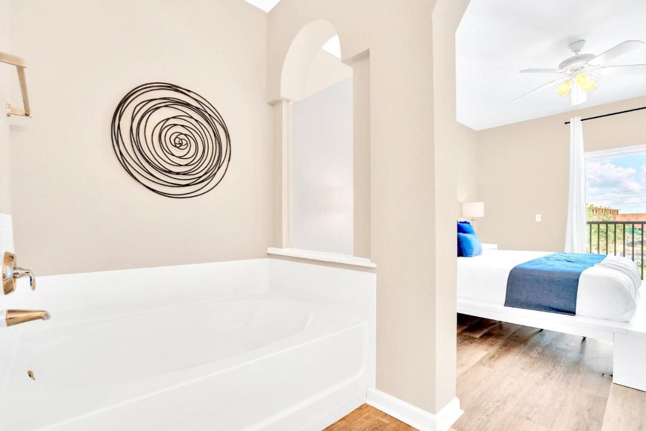 2Br Condo - W Hot Tub & Pool - Near Disney Orlando Bagian luar foto
